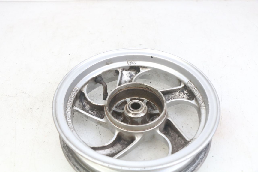 photo de REAR WHEEL RIM SYM MIO 50 (2011 - 2017) - Additional view of the item