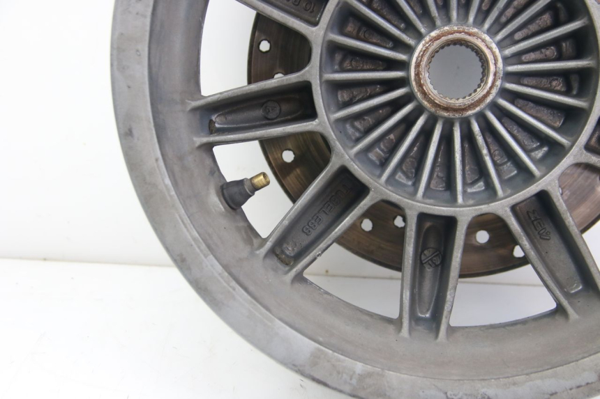 photo de REAR WHEEL RIM PIAGGIO MP3 125 (2006 - 2014) - Additional view of the item