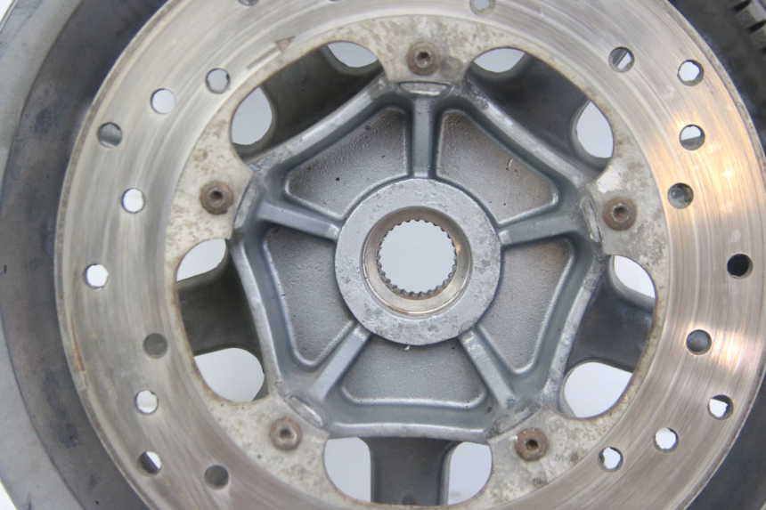 photo de REAR WHEEL RIM PIAGGIO MP3 125 (2006 - 2014) - Technical close-up