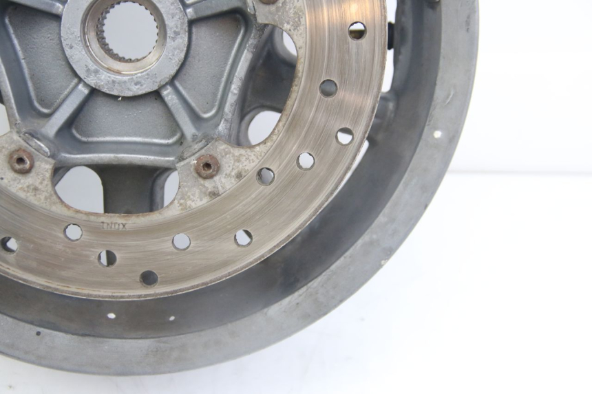 photo de REAR WHEEL RIM PIAGGIO MP3 125 (2006 - 2014) - Fixing points details