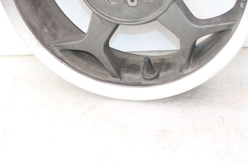 photo de REAR RIM PIAGGIO MP3 500 (2016 - 2018) - Zoom on usage condition