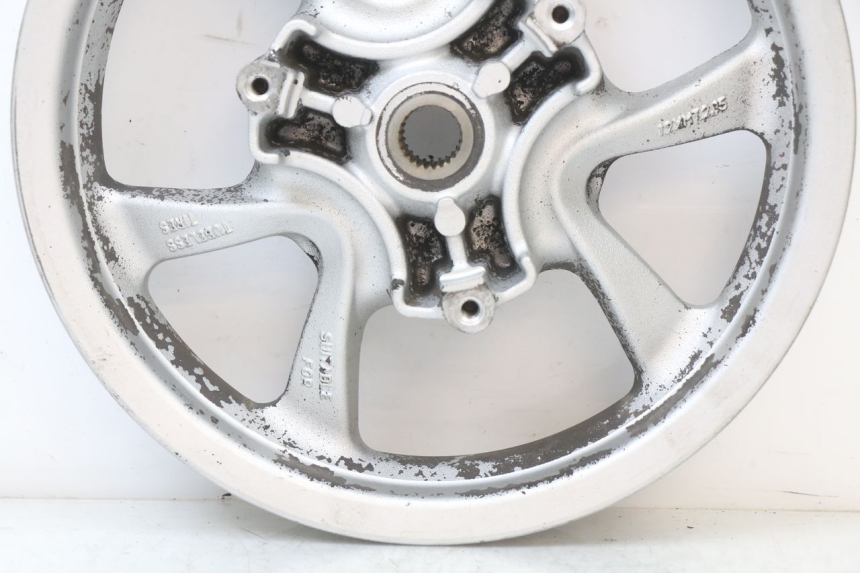 photo de REAR RIM MBK MW TRYPTIK 125 (2014 - 2016) - Zoom on usage condition