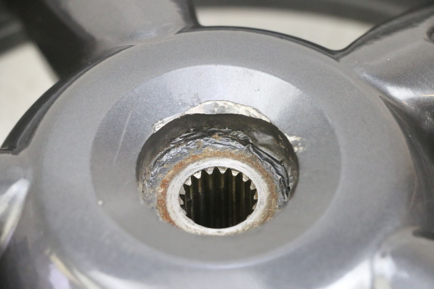 photo de REAR WHEEL RIM YAMAHA NEOS NEO'S 4T 50 (2008 - 2016) - Supplementary product photo