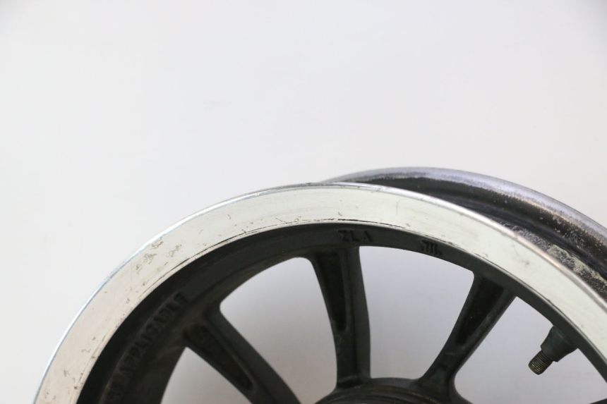 photo de REAR RIM KYMCO LIKE 4T 50 (2019 - 2025) - Zoom on usage condition