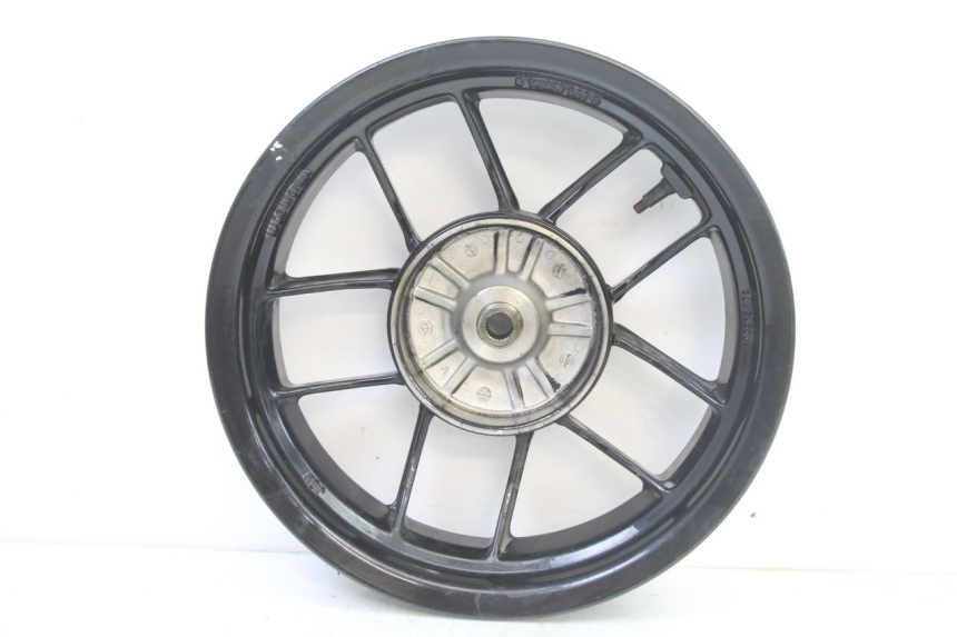 photo de REAR WHEEL RIM PIAGGIO NEW TYPHOON 50 (2018 - 2021) - Fixing points details