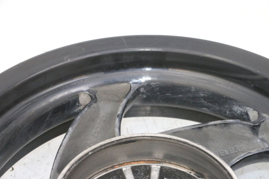 photo de REAR WHEEL RIM PIAGGIO NEW TYPHOON 50 (2018 - 2021) - High-resolution close-up