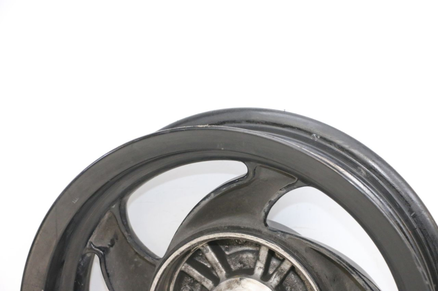 photo de REAR WHEEL RIM PIAGGIO NEW TYPHOON 50 (2018 - 2021) - Alternative perspective
