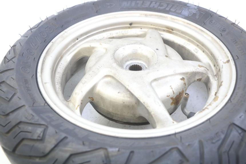 photo de REAR WHEEL RIM HONDA NHX LEAD 110 (2008 - 2010) - Technical close-up