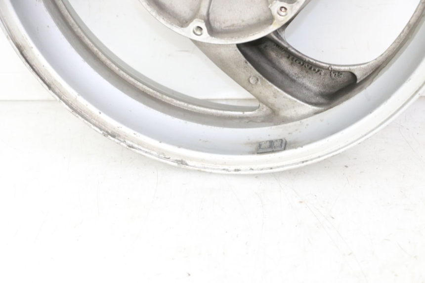 photo de REAR RIM HONDA NTV DEAUVILLE 650 (2001 - 2006) - Supplementary product photo