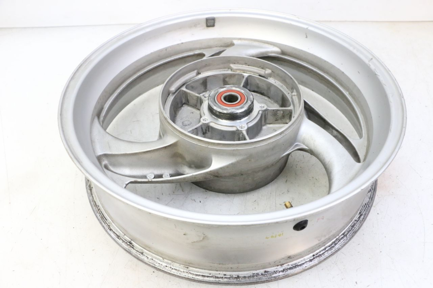 photo de REAR RIM HONDA NTV DEAUVILLE 650 (2001 - 2006) - Alternative perspective