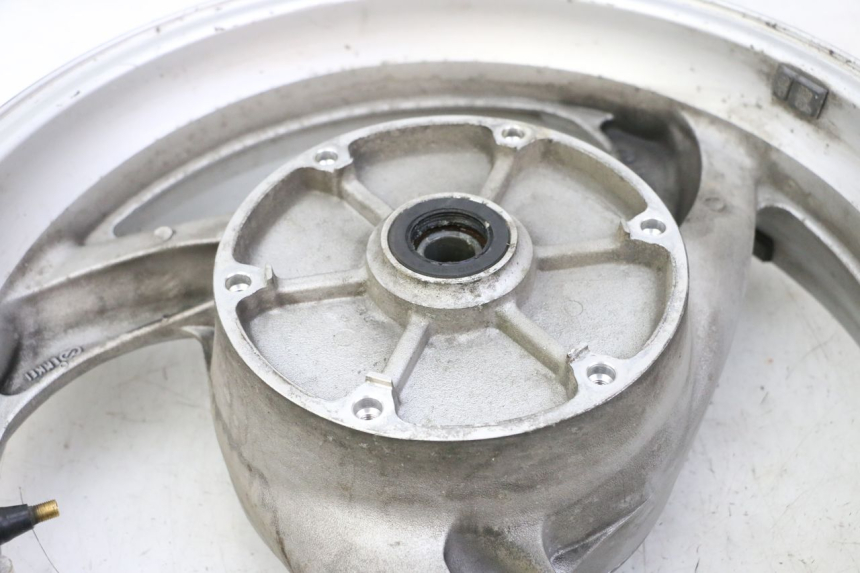 photo de REAR RIM HONDA NTV DEAUVILLE 650 (2001 - 2006) - Fixing points details