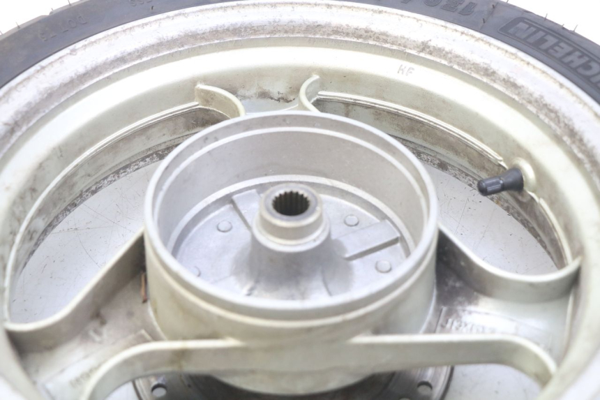 photo de REAR WHEEL RIM SELECT UP OCTALIS 125 (2007 - 2012) - Alternative perspective