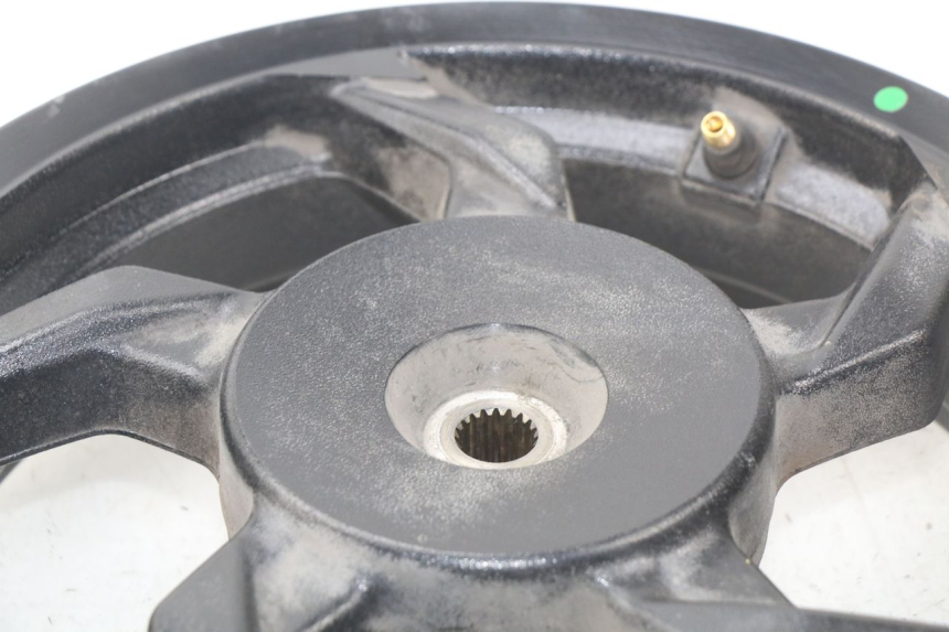 photo de REAR RIM SYM ORBIT III 3 4T 50 (2021 - 2025) - Technical close-up