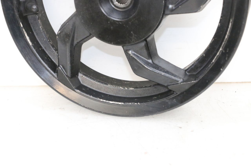 photo de REAR WHEEL SYM ORBIT III 3 4T 50 (2018 - 2021) - Distinctive features