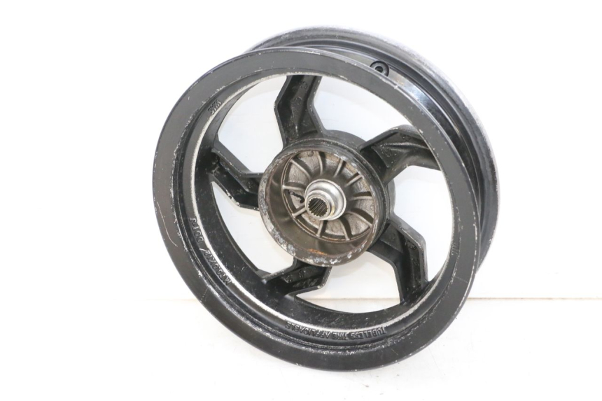 photo de REAR WHEEL SYM ORBIT III 3 4T 50 (2018 - 2021) - Surface and material condition
