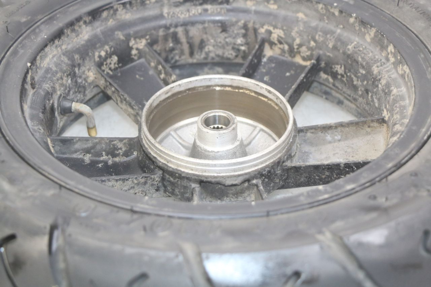 photo de REAR WHEEL RIM TNT MOTOR OTTO 2T 50 (2012 - 2018) - Alternative perspective