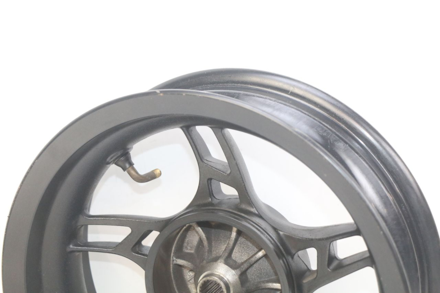 photo de REAR WHEEL RIM KSR PANDORA 4T 50 (2018 - 2023) - Zoom on usage condition