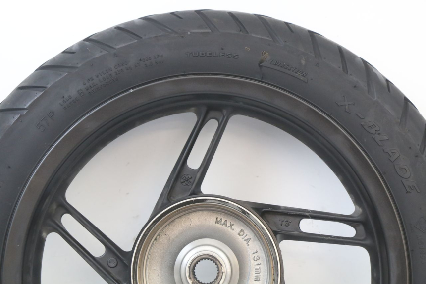 photo de REAR WHEEL RIM HONDA PCX (JF28) 125 (2009 - 2011) - Product overview