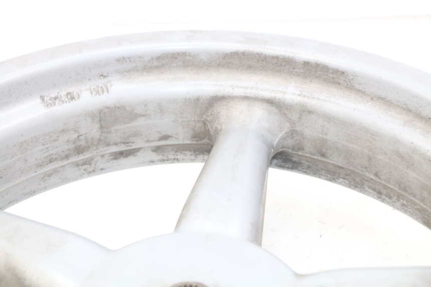 photo de REAR WHEEL RIM KYMCO PEOPLE 250 (2004 - 2008) - Surface and material condition