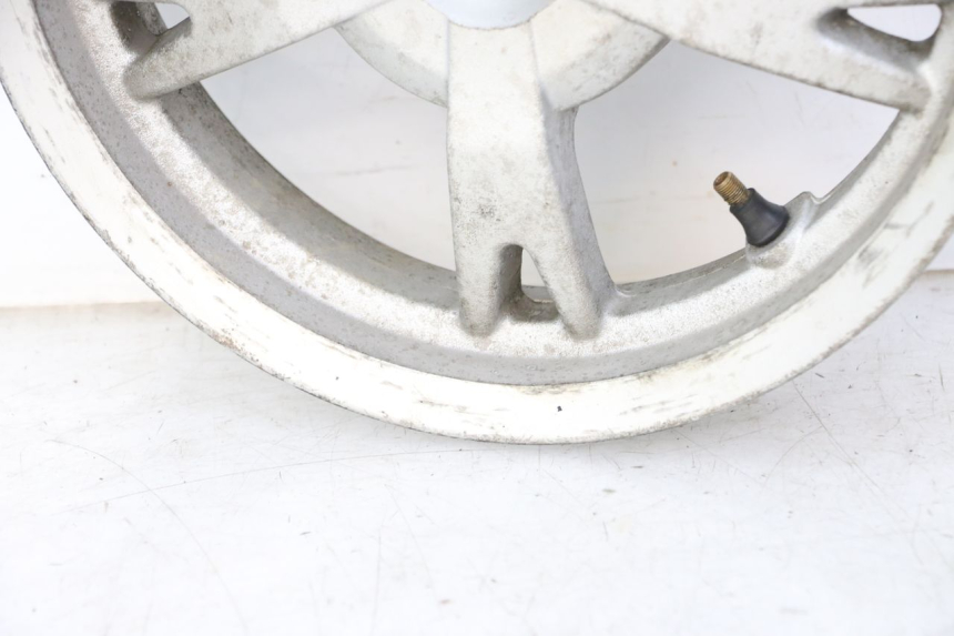 photo de REAR WHEEL RIM PEUGEOT KISBEE 4T 50 (2010 - 2017) - Fixing points details