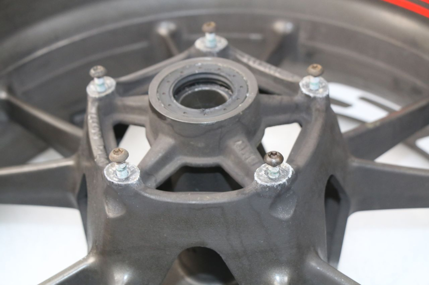 photo de REAR RIM BMW S RR ABS S1000RR 1000 (2009 - 2011) - Technical close-up