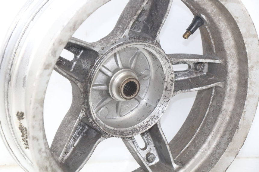 photo de REAR RIM DAELIM S2 125 (2006 - 2007) - Fixing points details