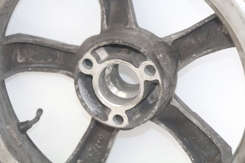 photo de REAR WHEEL PEUGEOT SATELIS 125 (2006 - 2009) - Technical close-up