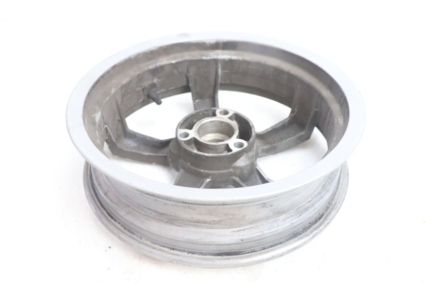 photo de REAR WHEEL PEUGEOT SATELIS 125 (2006 - 2009) - Distinctive features