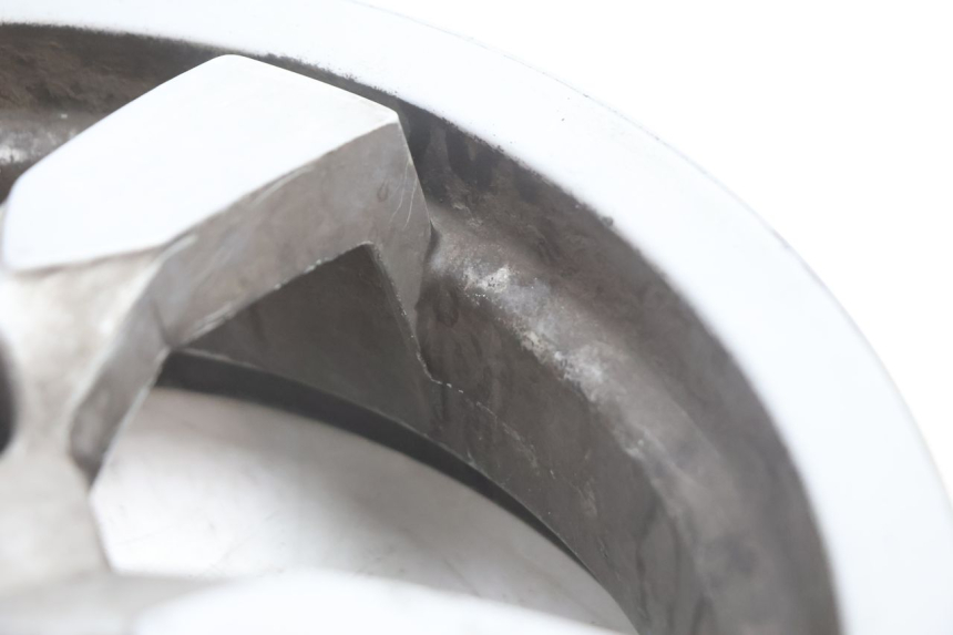 photo de REAR WHEEL PEUGEOT SATELIS 125 (2006 - 2009) - Surface and material condition