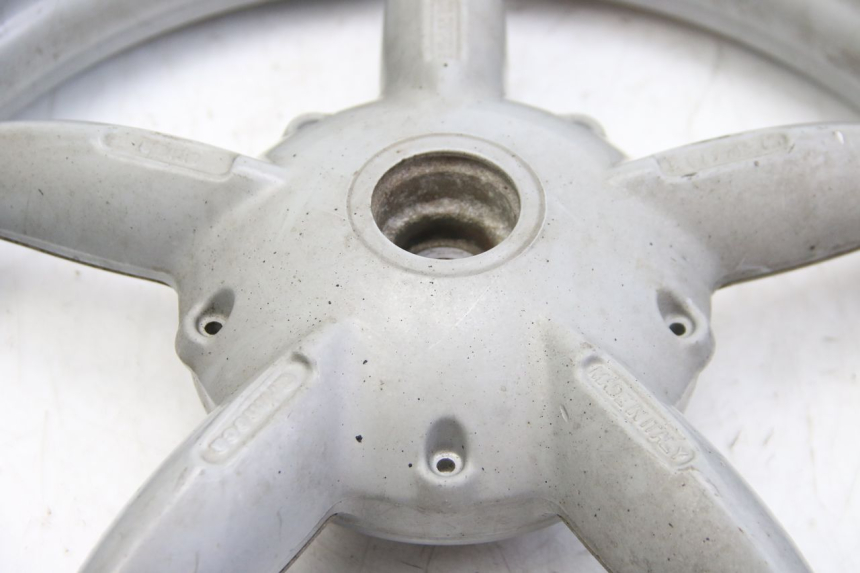 photo de REAR WHEEL RIM APRILIA SCARABEO 4T 50 (2009 - 2017) - Component zoom