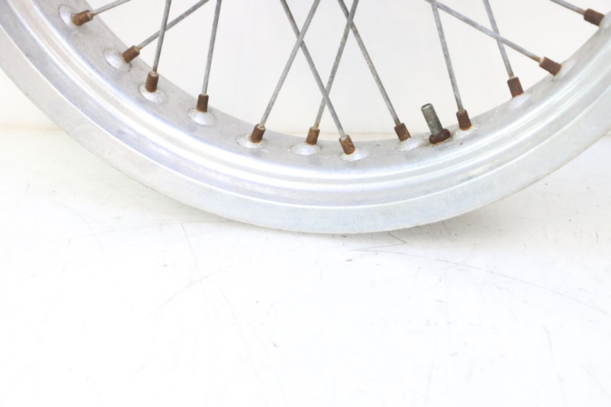 photo de REAR RIM DERBI SENDA 50 (2003 - 2005) - Alternative angle