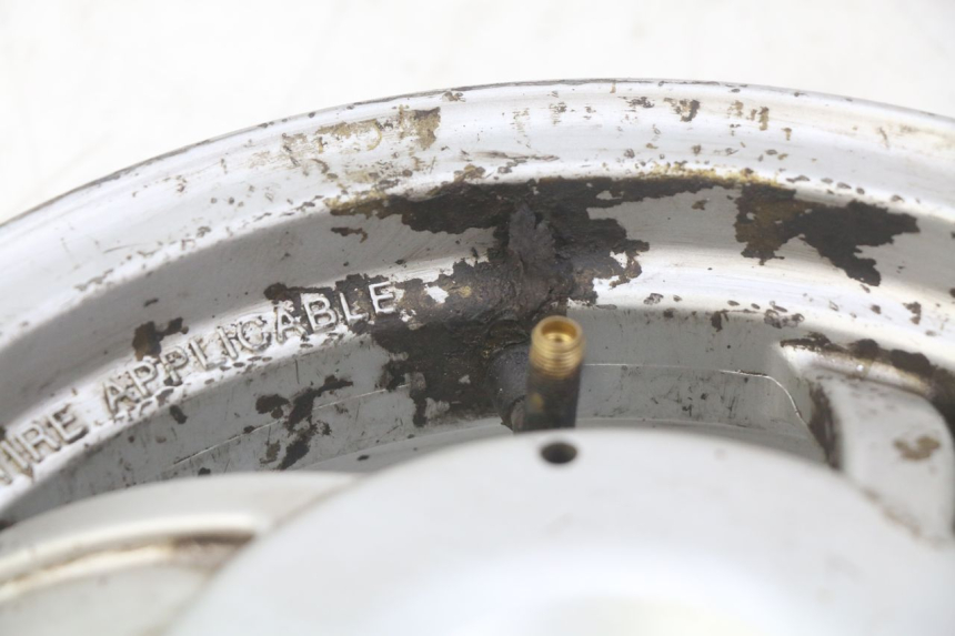 photo de REAR WHEEL RIM KYMCO SENTO 100 (2008 - 2013) - Additional view of the item