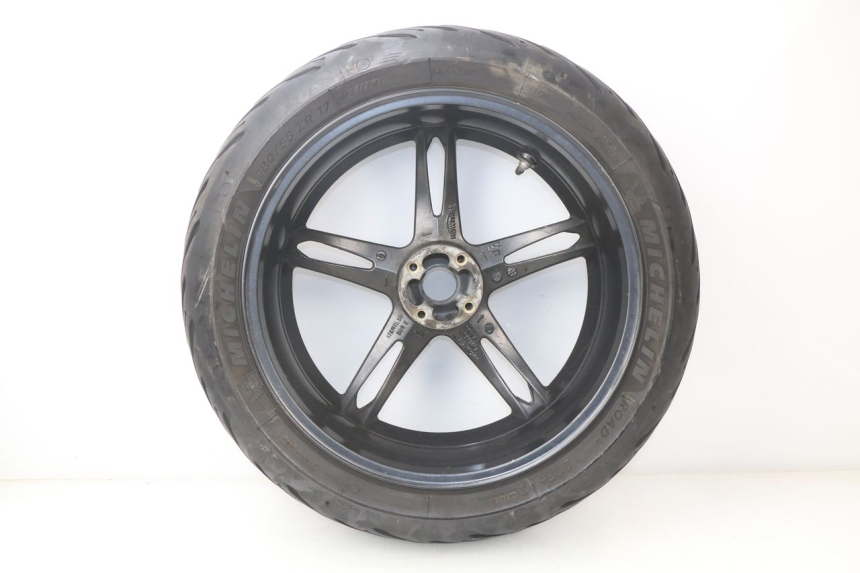 photo de REAR RIM TRIUMPH SPEED TRIPLE 1050 (2005 - 2007) - Focus on structure