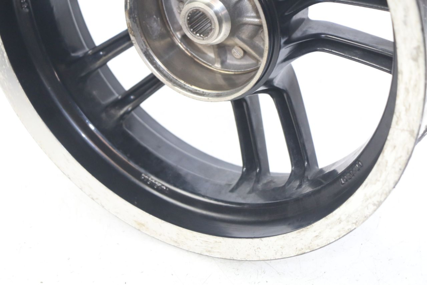 photo de REAR WHEEL RIM PEUGEOT SPEEDFIGHT 3 AIR 50 (2009 - 2015) - Zoom on usage condition