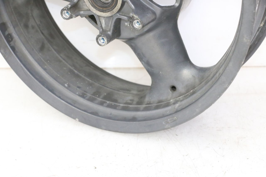 photo de REAR RIM TRIUMPH SPRINT 900 (1995 - 1998) - High-resolution close-up