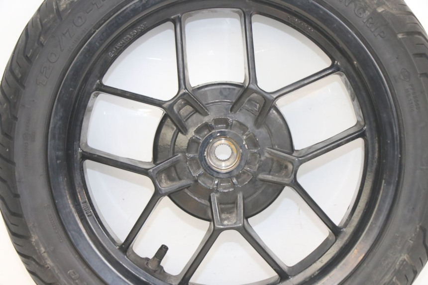 photo de REAR WHEEL RIM APRILIA SR 2T 50 (2012 - 2017) - Distinctive features