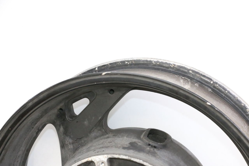 photo de REAR RIM HONDA ST PAN EUROPEAN 1300 (2002 - 2013) - Zoom on usage condition