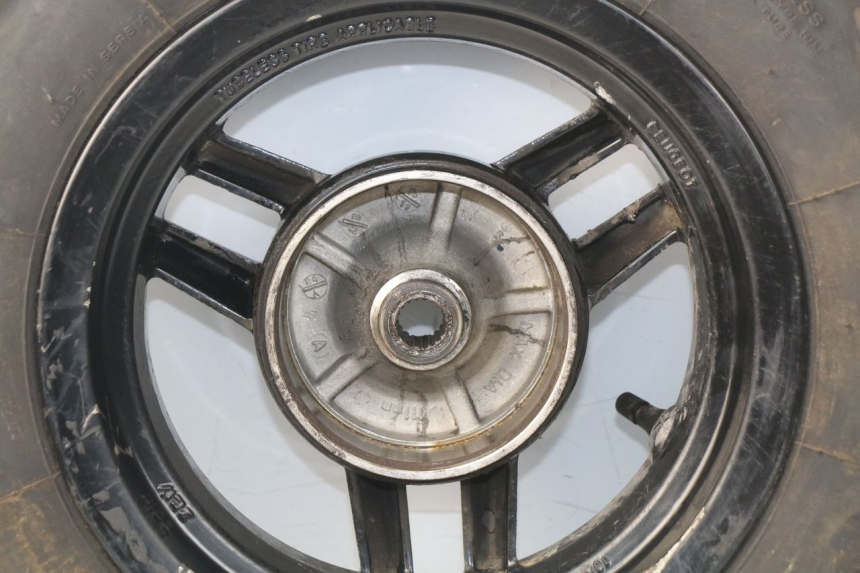 photo de REAR RIM PEUGEOT STREETZONE 2T 50 (2014 - 2019) - Zoom on usage condition