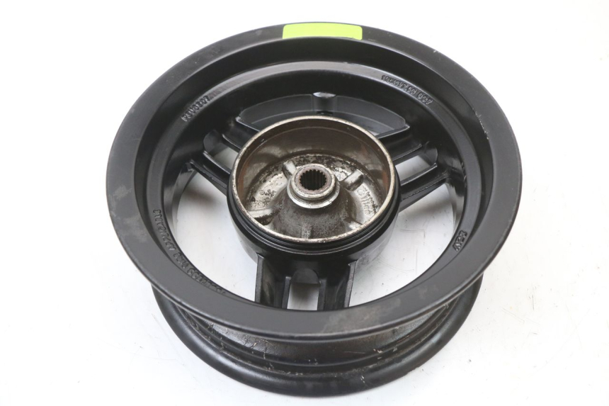 photo de REAR RIM PEUGEOT STREETZONE I 2T 50 (2018 - 2020) - Distinctive features