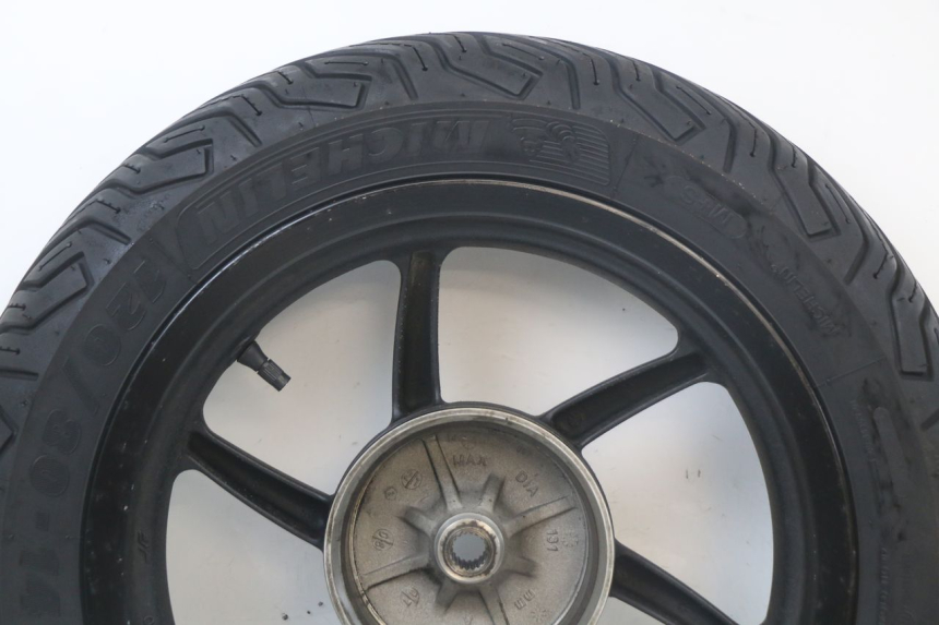 photo de REAR RIM KYMCO SUPER 8 125 (2008 - 2015) - Surface and material condition