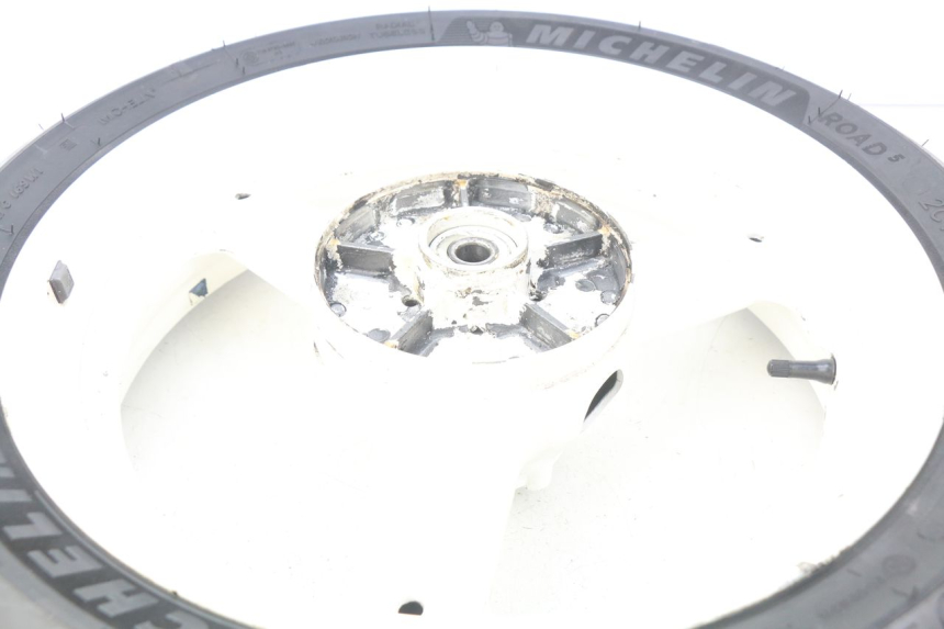 photo de REAR WHEEL RIM SUZUKI SV S 650 (1999 - 2002) - Fixing points details