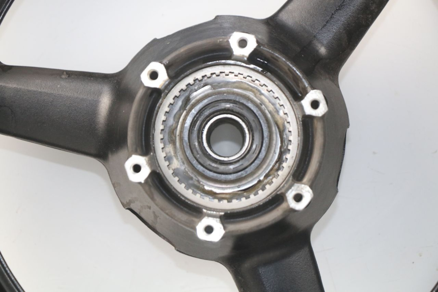 photo de REAR WHEEL RIM YAMAHA TDM ABS 900 (2002 - 2014) - Additional view of the item