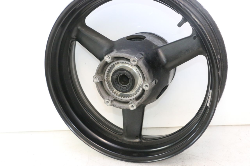 photo de REAR RIM YAMAHA TDM ABS 900 (2002 - 2014) - Technical close-up