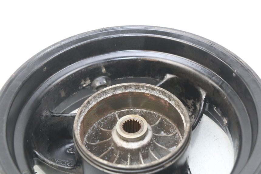 photo de REAR WHEEL RIM PEUGEOT TKR TREKKER FURIOUS 50 (2005 - 2014) - Fixing points details