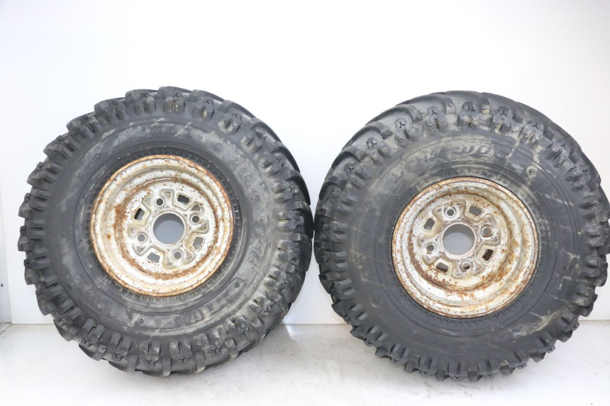 photo de REAR WHEEL RIM HONDA TRX 300 (1988 - 2000) - High-resolution close-up