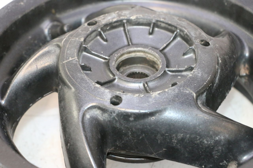 photo de REAR RIM PIAGGIO TYPHOON 50 (2000 - 2009) - Additional view of the item