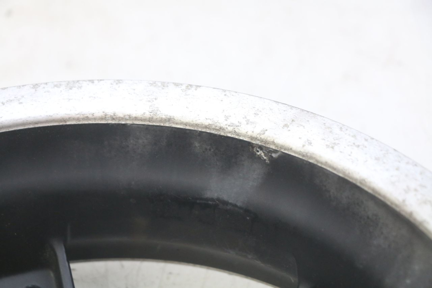 photo de REAR WHEEL RIM PIAGGIO VESPA GTS SUPER IE 125 (2009 - 2016) - Checked used part