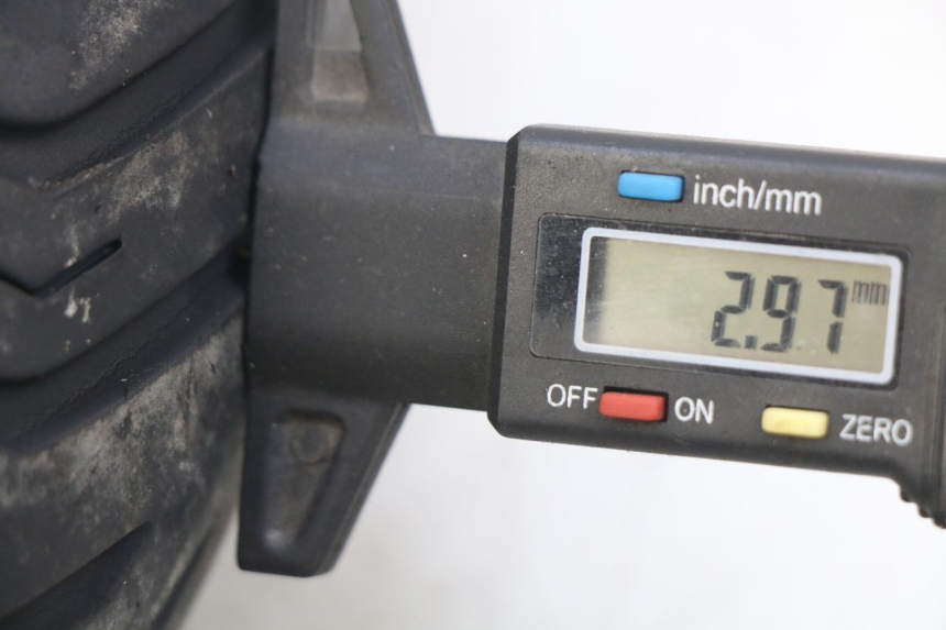 photo de REAR WHEEL RIM PIAGGIO VESPA LXV 125 (2006 - 2009) - Component detail