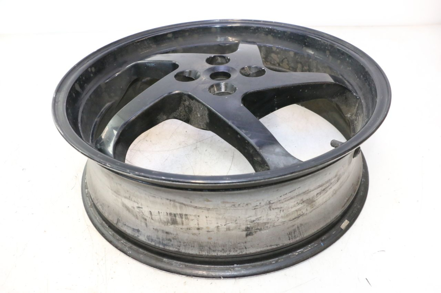 photo de REAR RIM HONDA VFR FI RC46 800 (1998 - 2001) - Zoom on usage condition