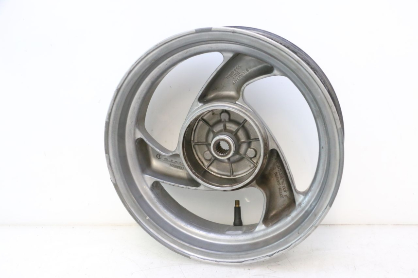 photo de REAR RIM PEUGEOT VIVACITY 50 (2004 - 2009) - Surface and material condition